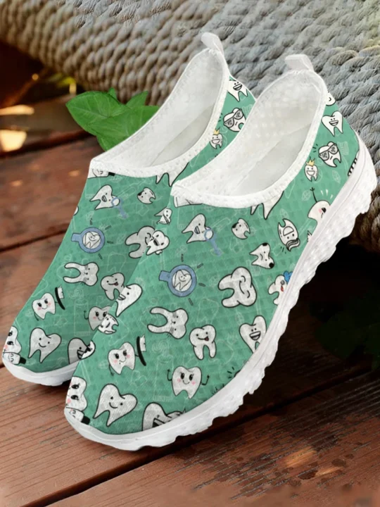 Weiße Cartoon-Zahndruck-Mesh-S – Women Shoes Tennis Bewertung und Preis