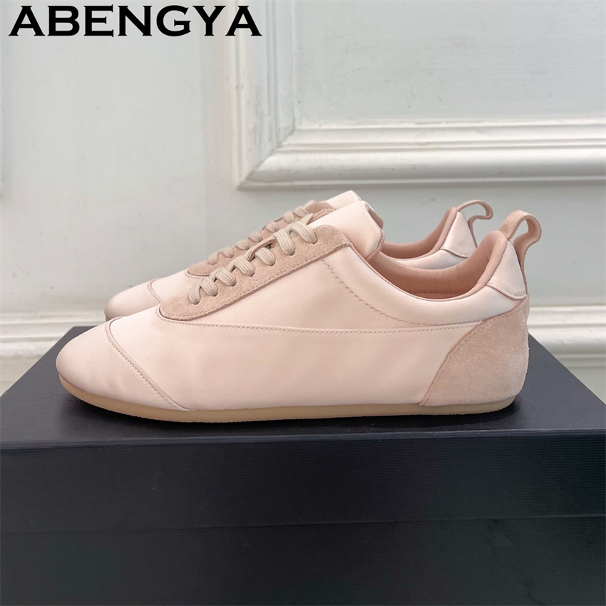 Rosa Satin-Schnürschuhe mit ru – Oxford Lace Up Women Bewertung und Preis